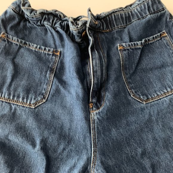 ZARA Blue Ruffled Mom Jeans - Picture 7 of 9